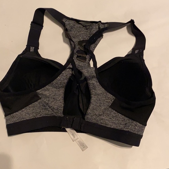 CLEARANCE VSX sports bra - Picture 2 of 4
